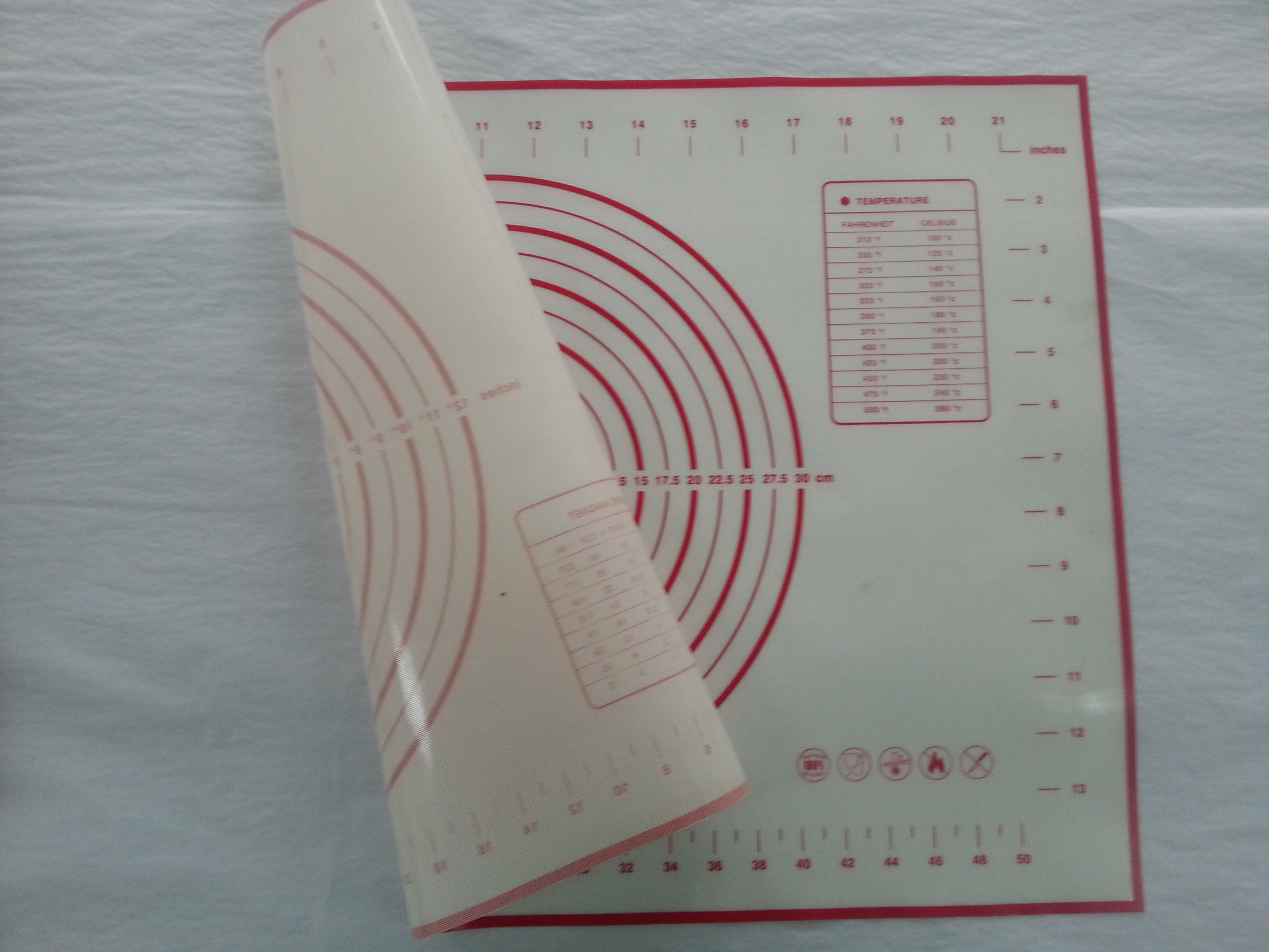 出品硅胶烘焙揉面垫 防滑和面垫图片