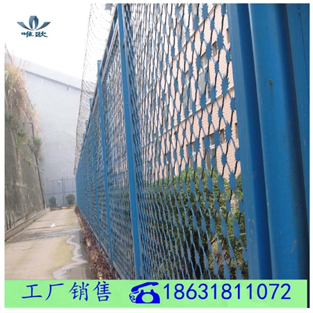 供应监狱刀刺滚笼/刀片刺网厂专业生产（唯欧丝网不错的厂家）图片