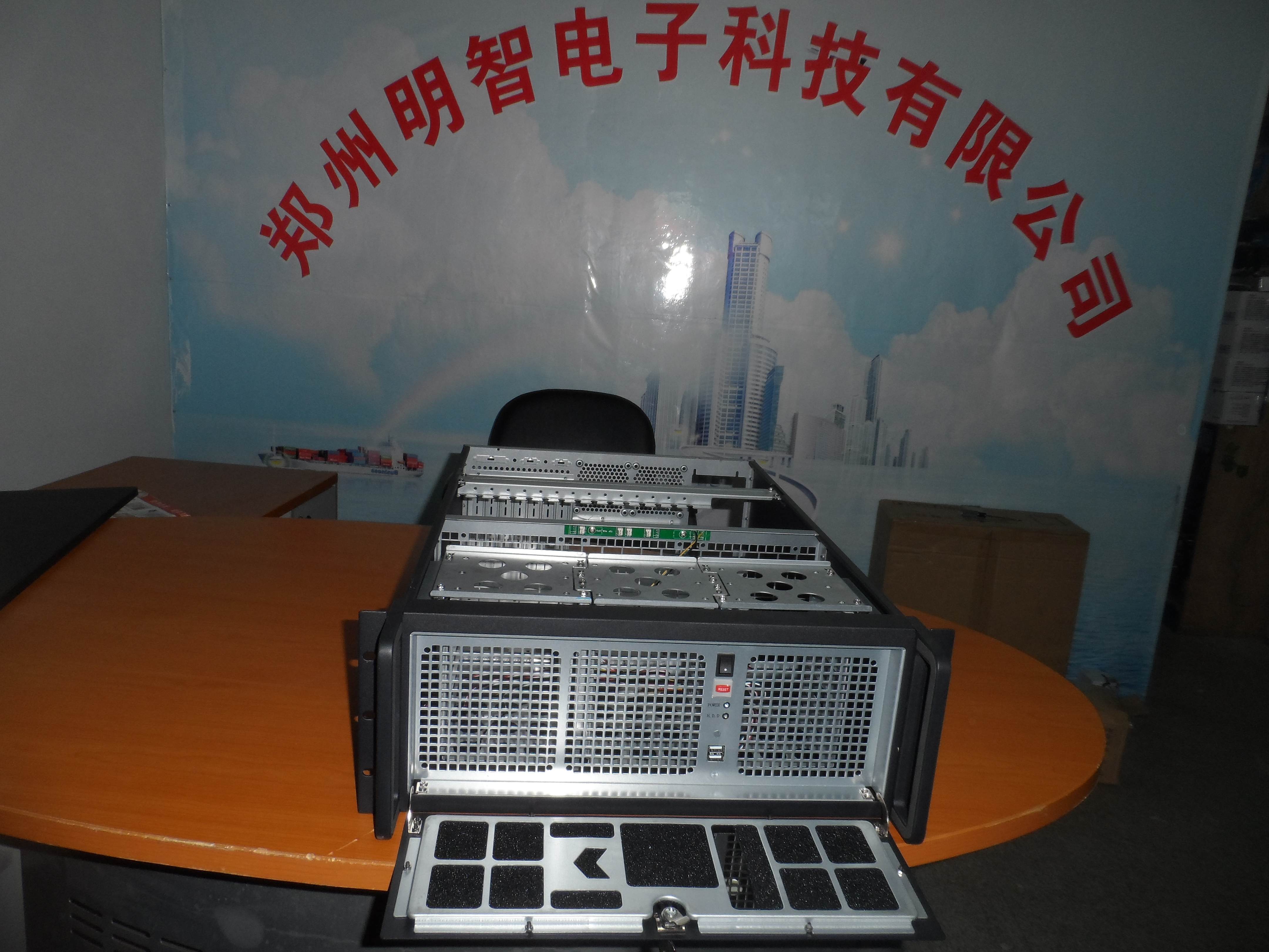 工控機箱圖片/工控機箱樣板圖 (2)