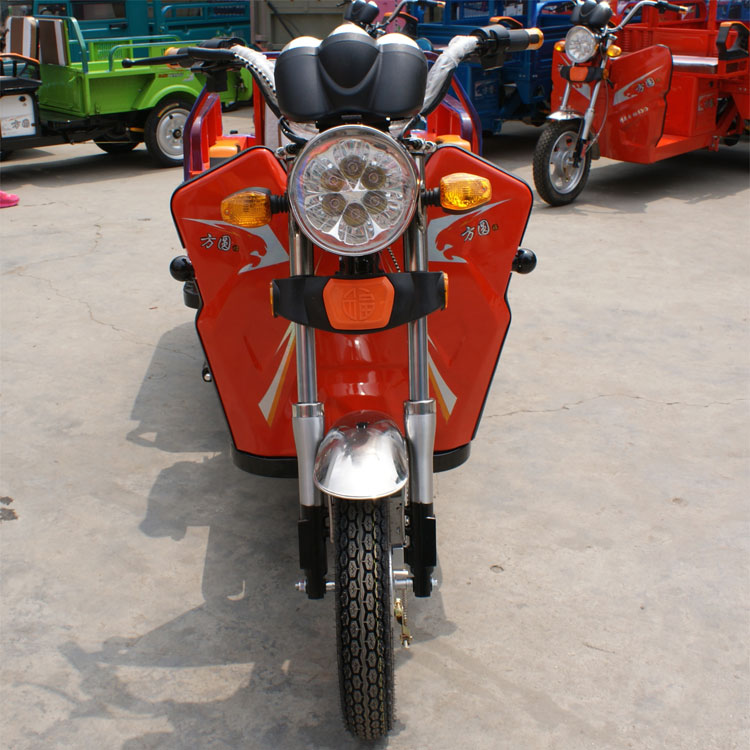 德陽(yáng)羅江豪華款小折疊電動(dòng)三輪車圖片