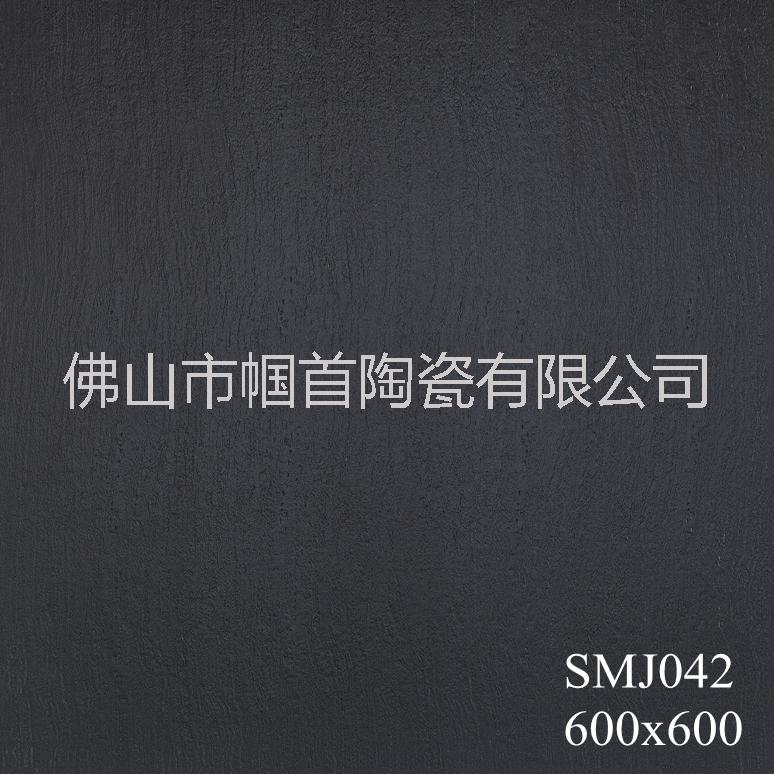 我厂供应黑色亮面、平面、麻面、凹凸面磁砖地砖仿古砖600*600