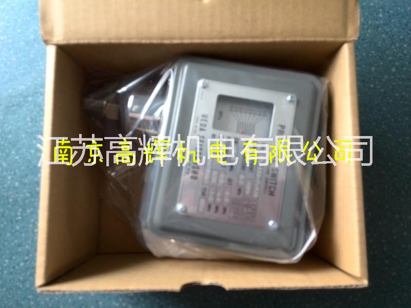 日本UEDA植田壓力開關(guān)PL-550-7-R3B圖片