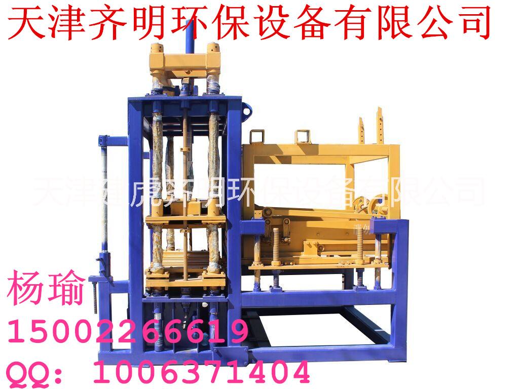 供应魏县建虎标砖王自主研发生产水泥砌块空心砖机大产量厂家地址图片