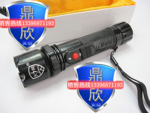 308型防卫防暴器105电击手电图片