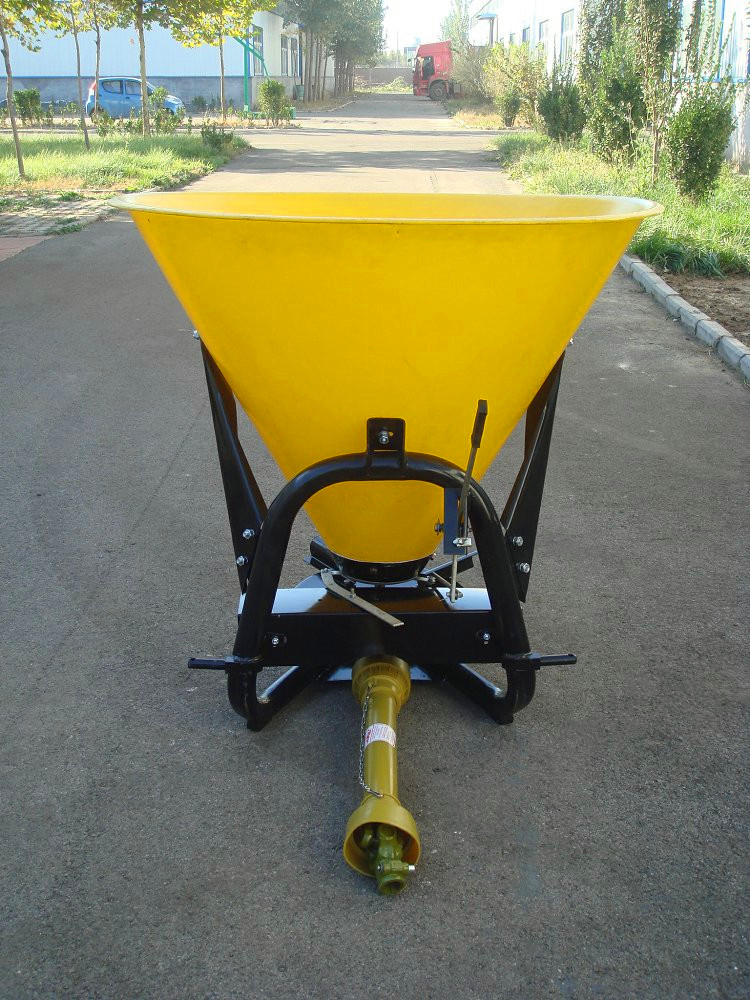 廠家直供CDR-600撒肥機施肥圖片/廠家直供CDR-600撒肥機施肥樣板圖 (2)