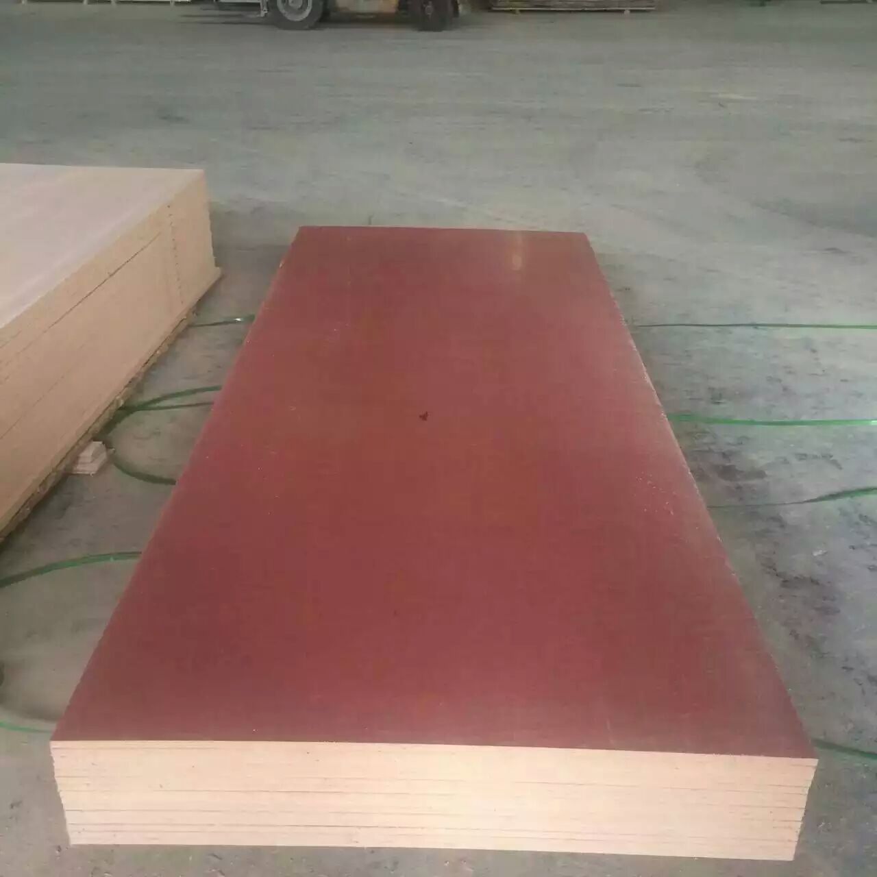 工地活動(dòng)房專用優(yōu)質(zhì)防火地板圖片