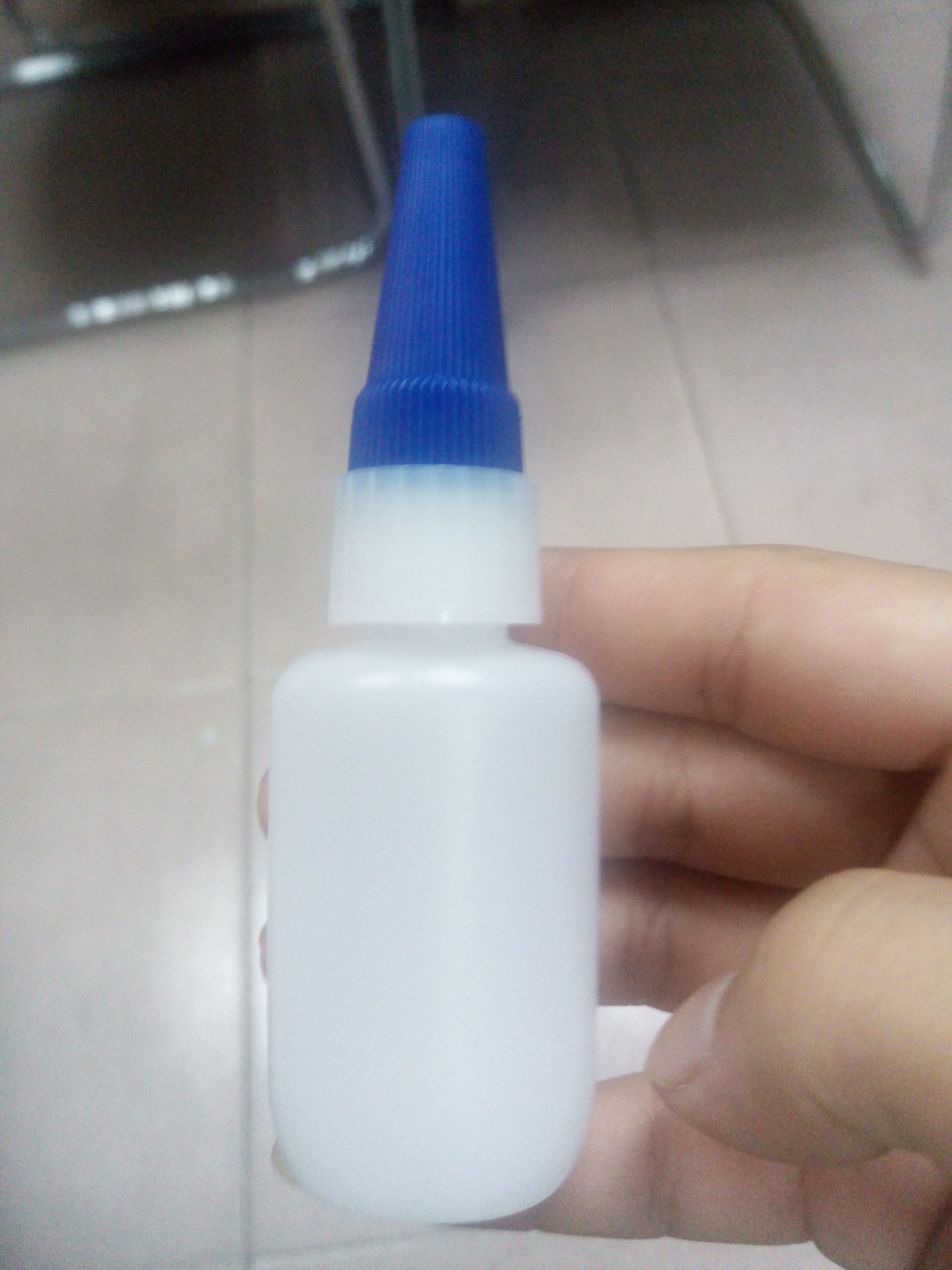 401膠水瓶生產(chǎn)定制商 勵(lì)泰圖片