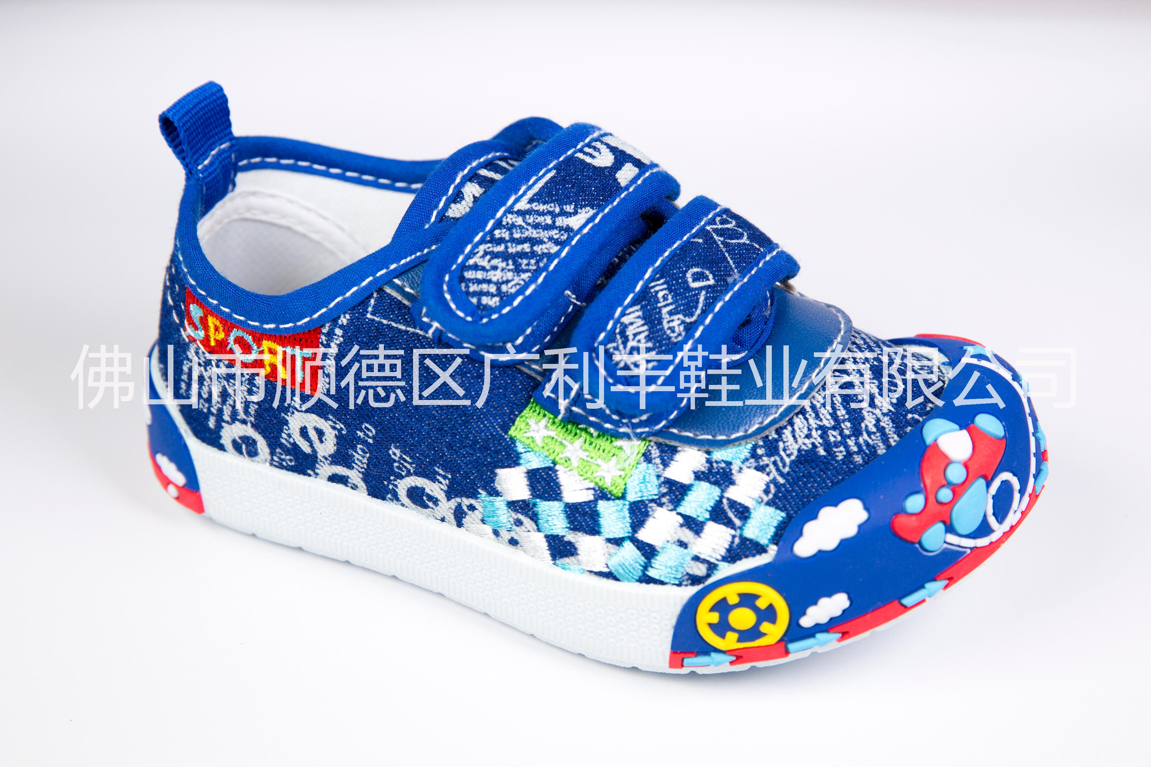 兒童帆布鞋圖片