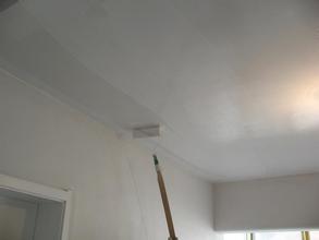 臨沂房間刷漆 臨沂辦公室裝修刷漆 刮膩?zhàn)铀⑵犭娫?  src=