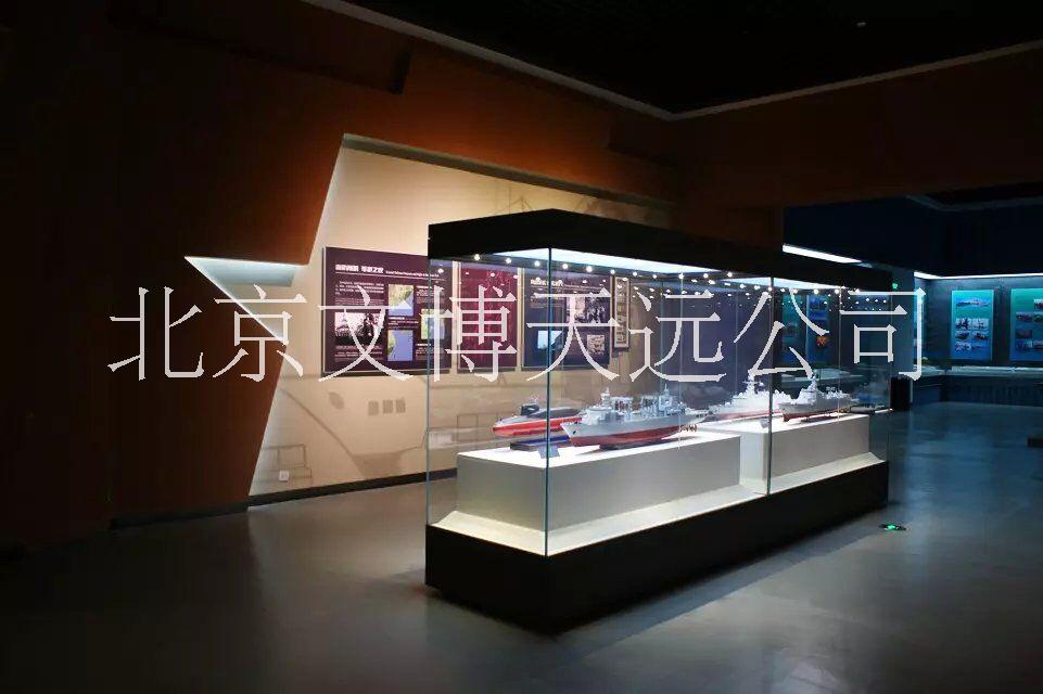 博物馆展柜文物展柜厂家大批量供应博物馆独立柜博物馆平面柜博物馆墙柜图片