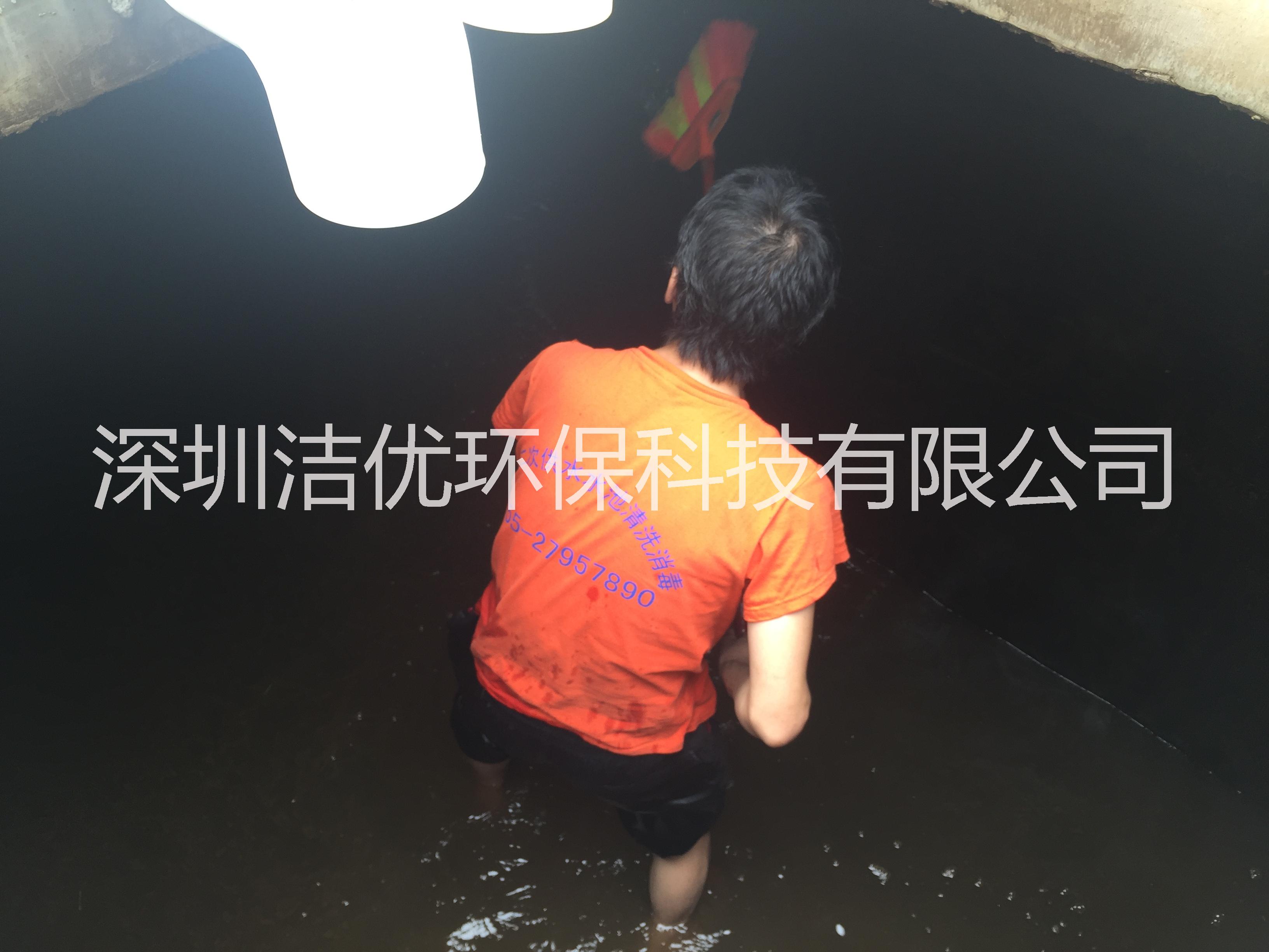 水务局指定的二次供水水池清洗消毒