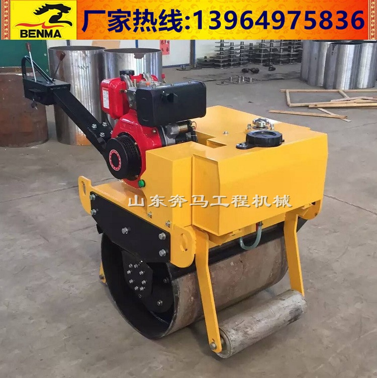 廠家供應(yīng)手扶式壓路機 小型壓路機整機供應(yīng)