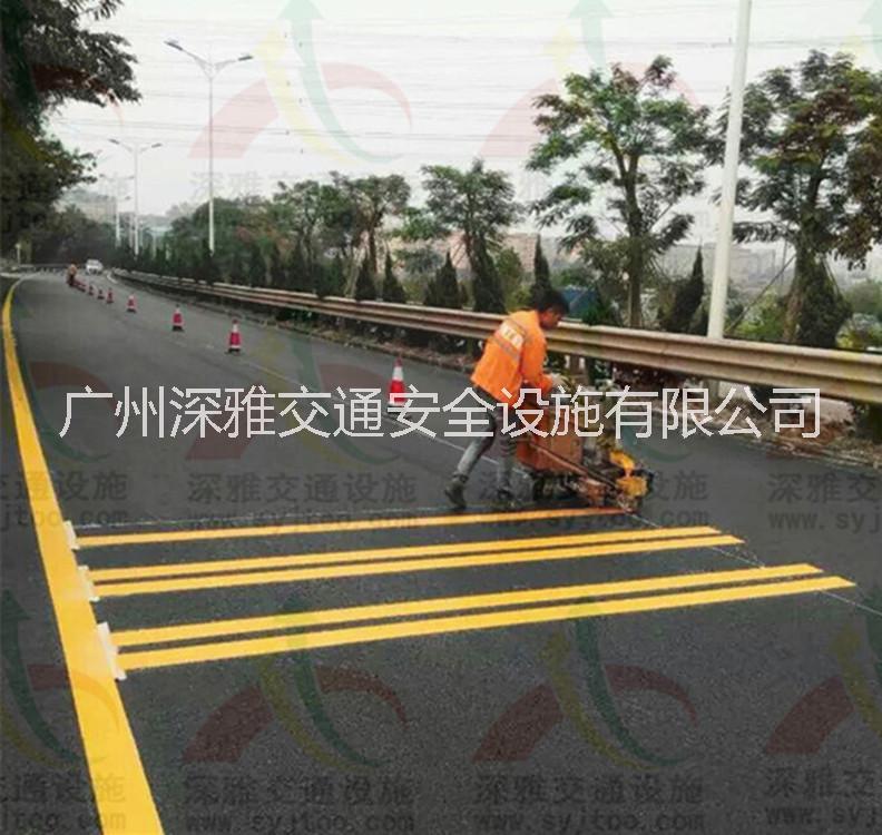 高速公路划线边缘线承接高速公路通道线道路标线公路划线道路标线图片