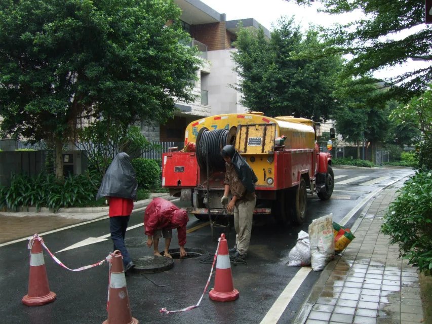 广州市清洁服务厂家清理化粪池 清洁服务