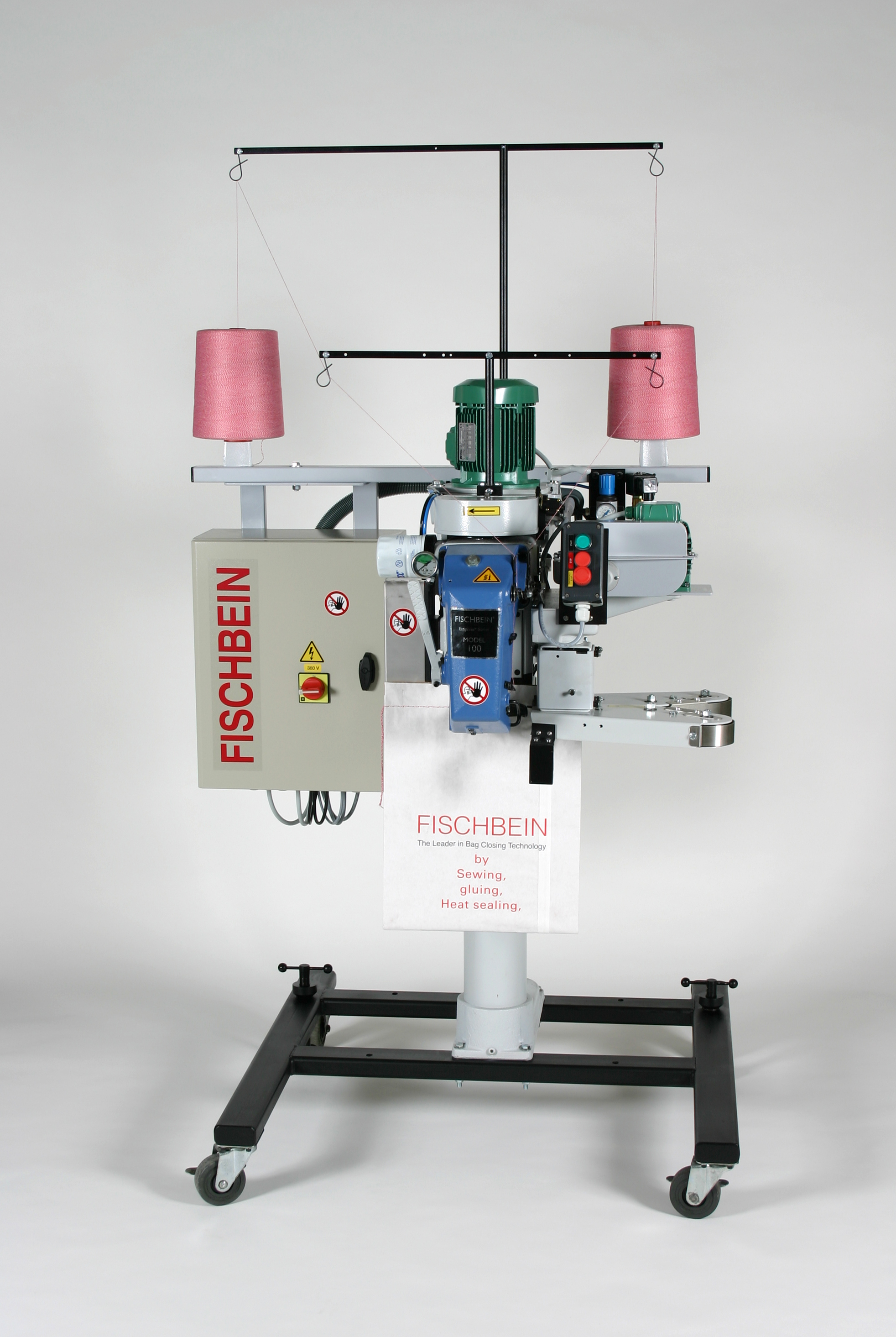 美國(guó)進(jìn)口全自動(dòng)縫紉機(jī)圖片