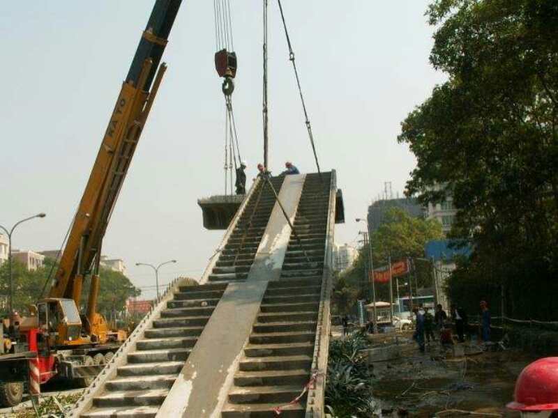 绳锯建筑混凝土拆除切割成都绳锯建筑混凝土拆除切割图片