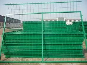 公路護欄網(wǎng)圖片