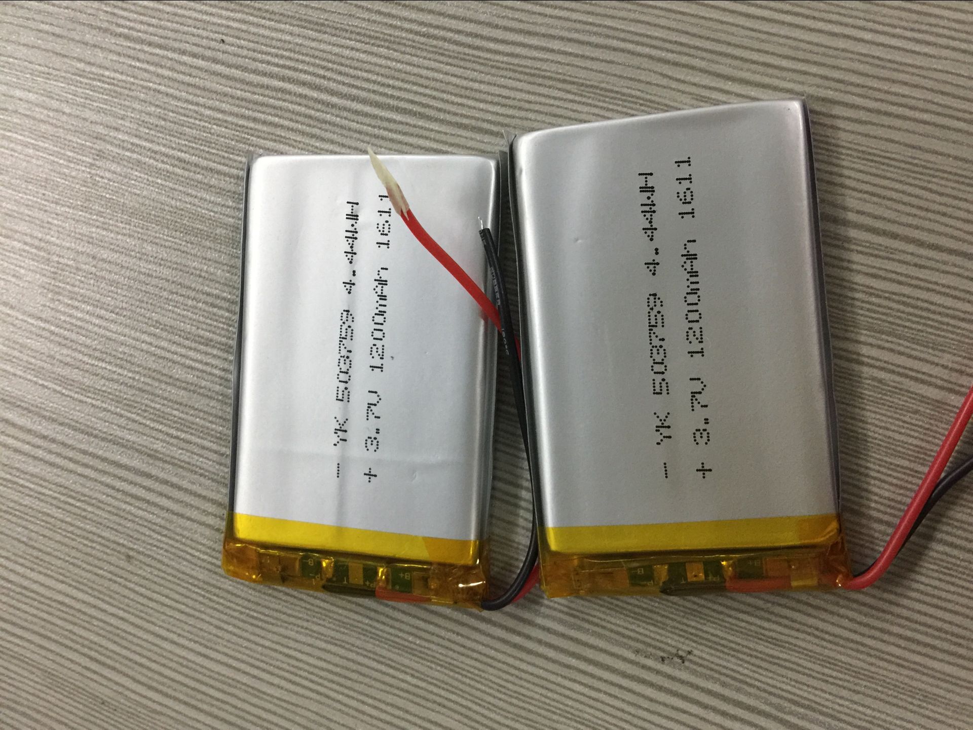 聚合物503759電池圖片