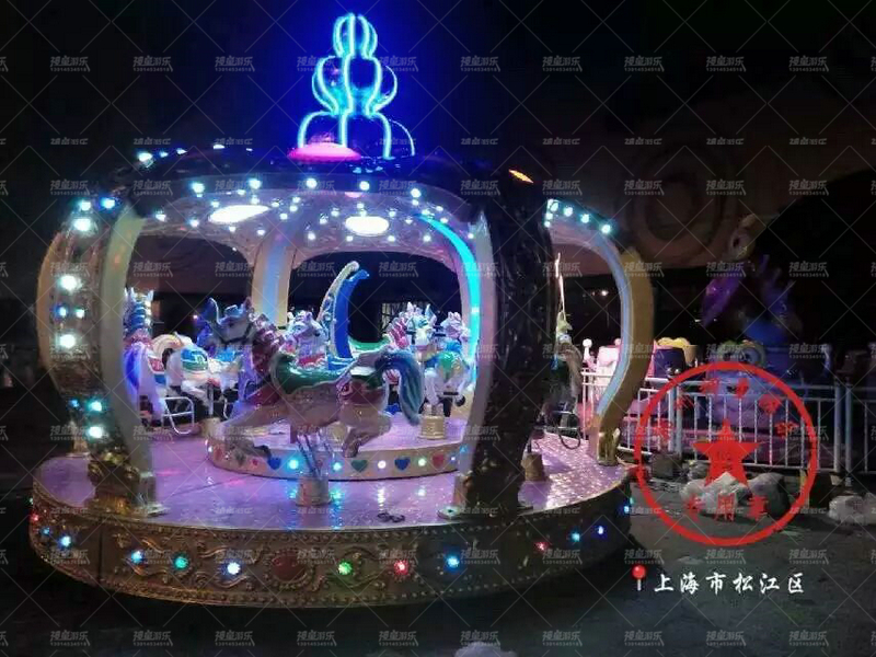 兒童轉(zhuǎn)馬設(shè)備廠家，豪華轉(zhuǎn)馬價格圖片