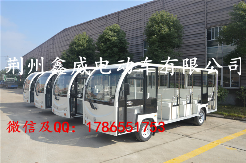 四輪電動18座封閉觀光車圖片