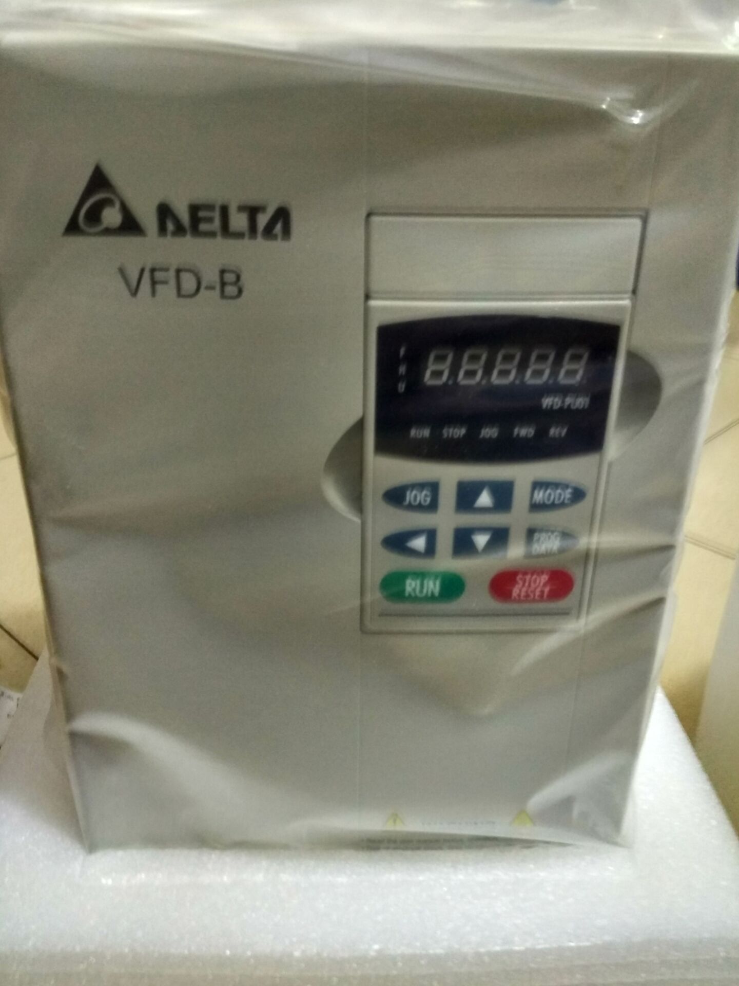 供应VFD015M21A-A台达伺服变频器超低噪音迷你型图片