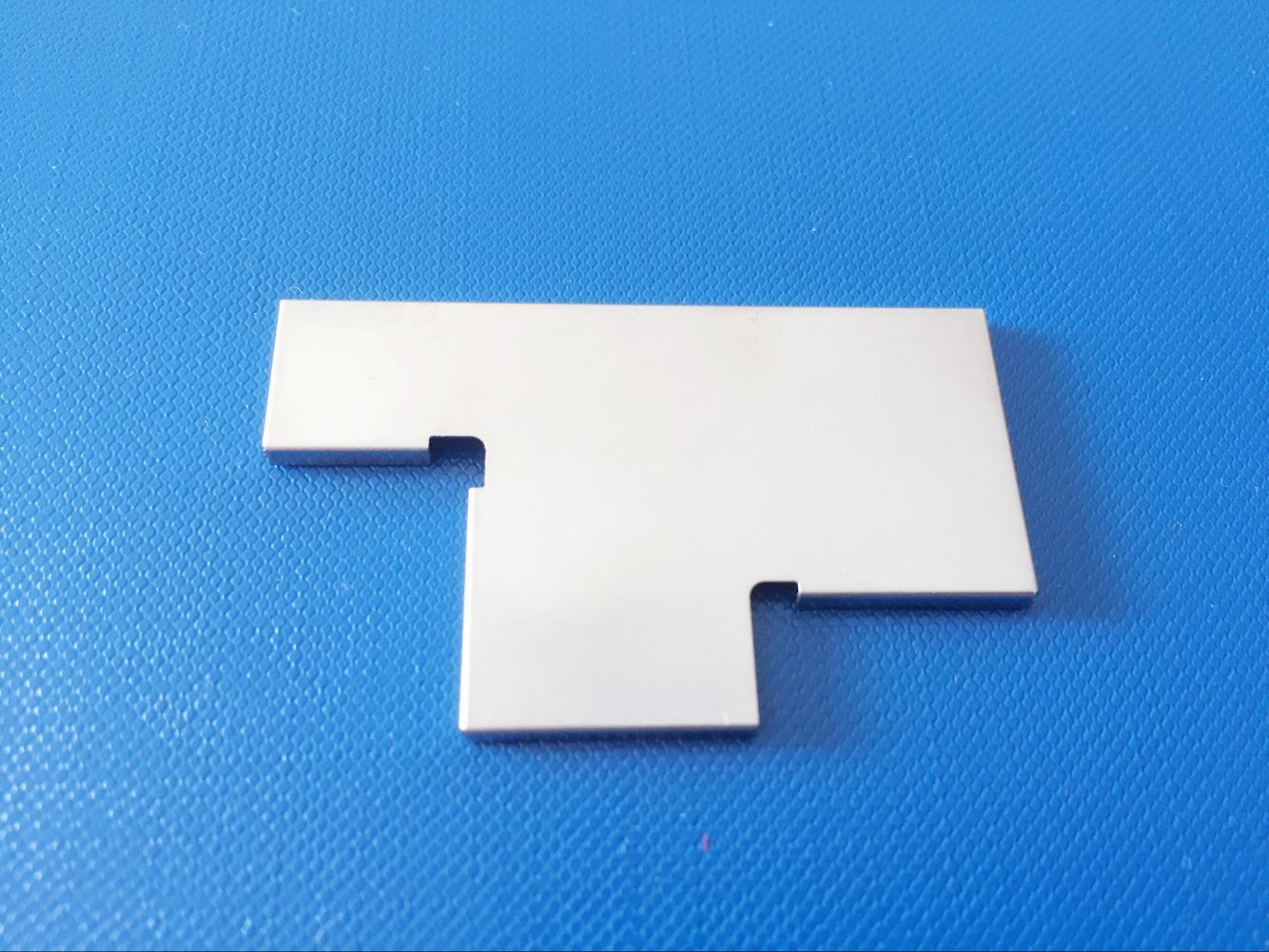 深圳屏蔽罩廠家圖片