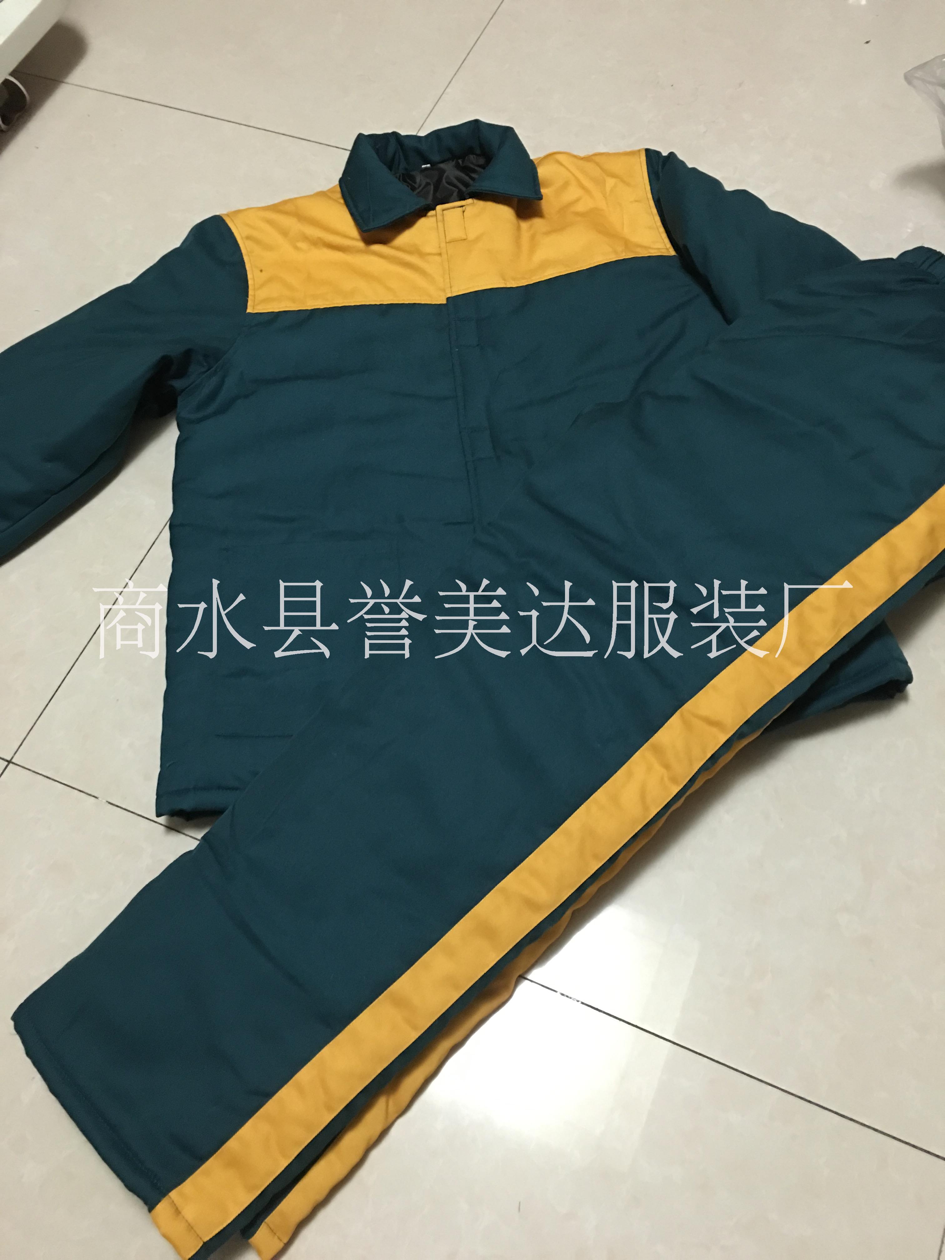 周口市服刑人员各种识别服装马甲厂家服刑人员各种识别服装马甲，各种劳改服装批发销售，监狱四季囚服定制加工