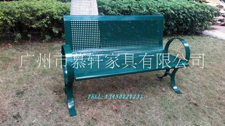 鐵制沖孔長(zhǎng)椅圖片/鐵制沖孔長(zhǎng)椅樣板圖 (2)