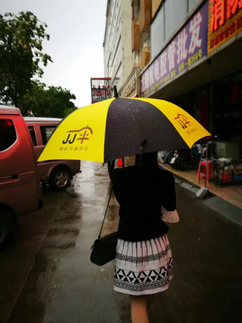 共享雨伞合作团队共享雨伞团队共享厂家共享雨伞合作团队共享雨伞团队共享