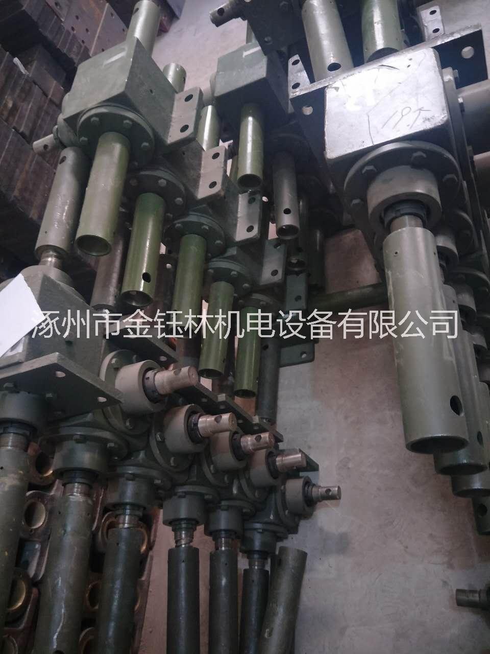 人防配件換向減速機圖片