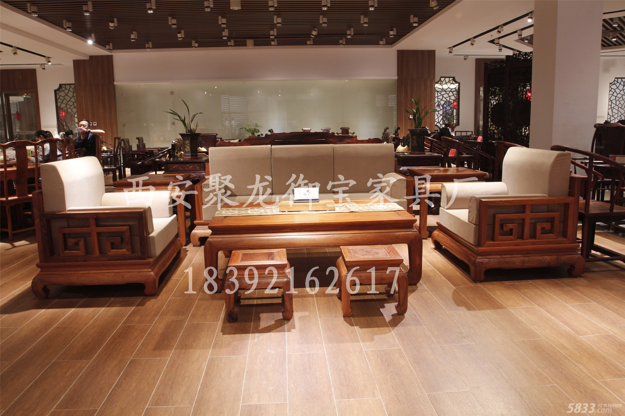 古典沙發(fā)圖片/古典沙發(fā)樣板圖 (4)