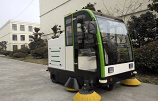 拓威克駕駛式掃地機(jī)圖片