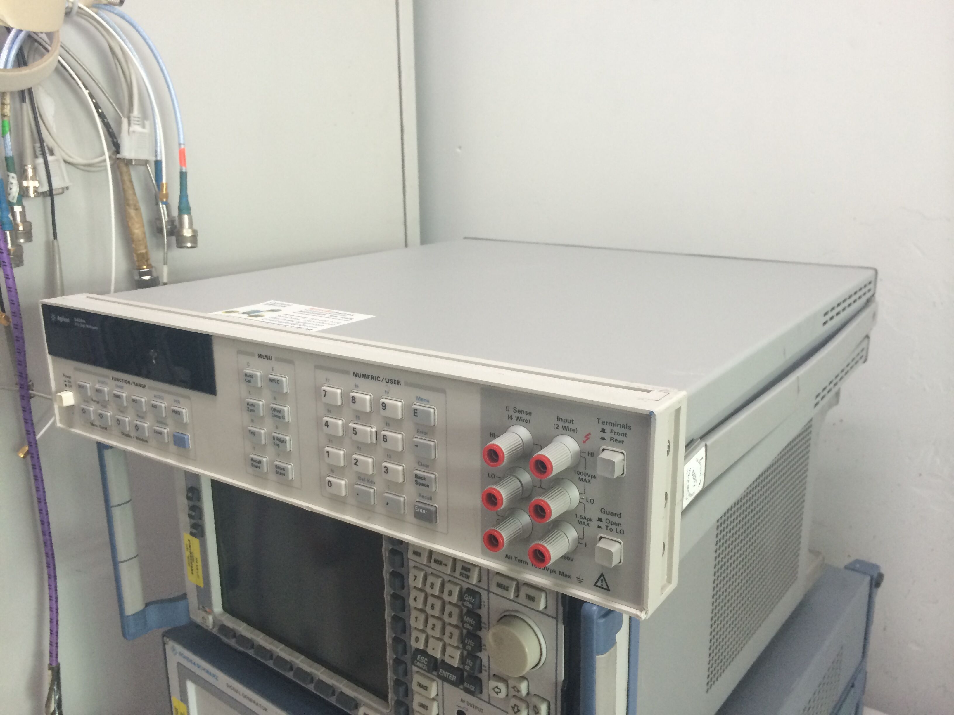 回收Agilent3458A数字万用表图片