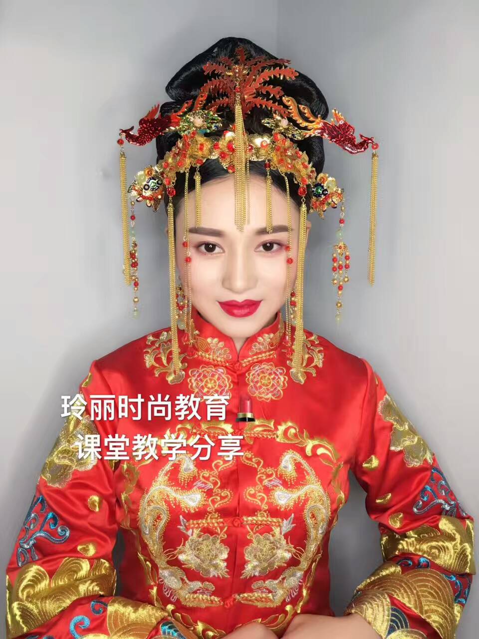 学化妆随州玲丽彩妆美甲纹绣工作室学化妆随州玲丽彩妆美甲纹绣工作室化妆随州  玲丽彩妆美甲纹绣工作室