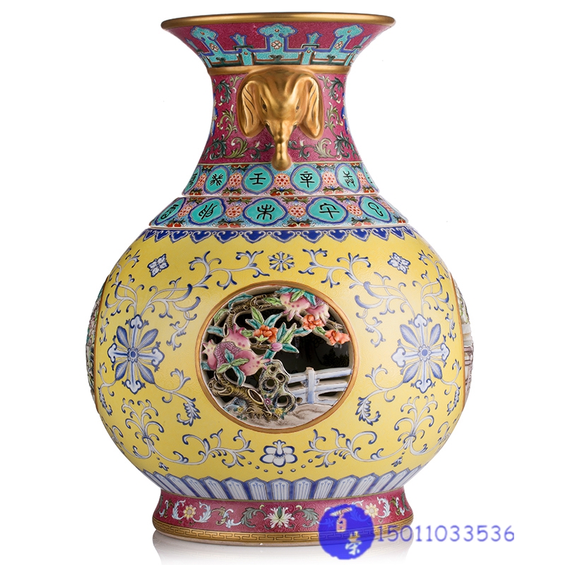 陽士琦粉彩鏤空轉(zhuǎn)心瓶圖片
