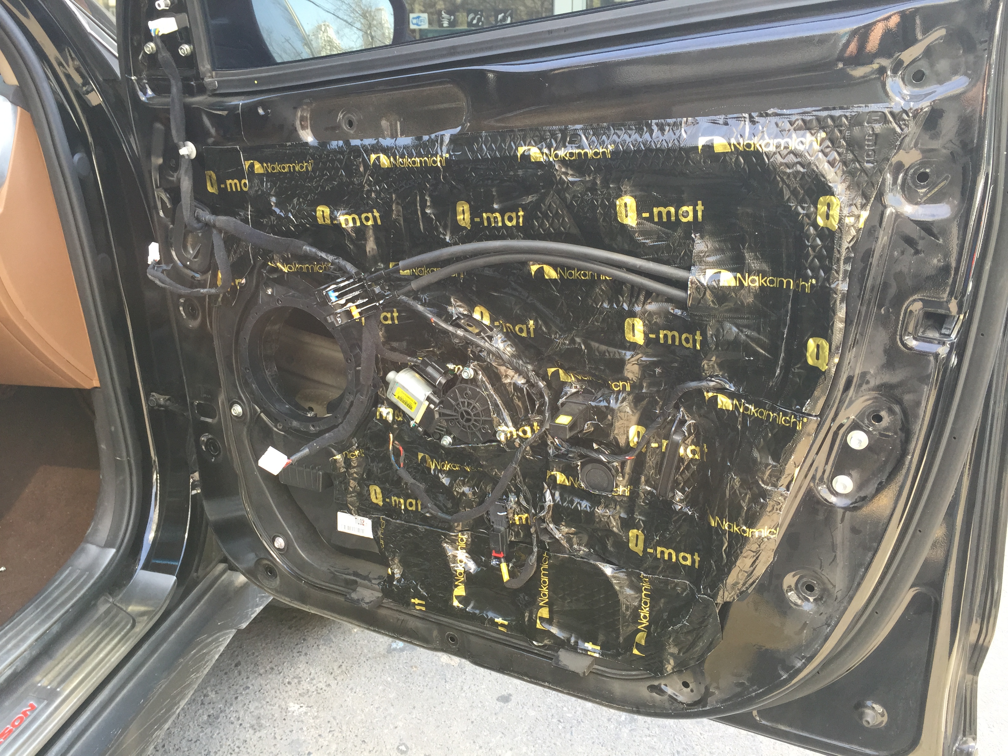 汽車(chē)隔音降噪圖片/汽車(chē)隔音降噪樣板圖 (2)