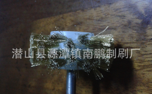 鋼絲刷圖片