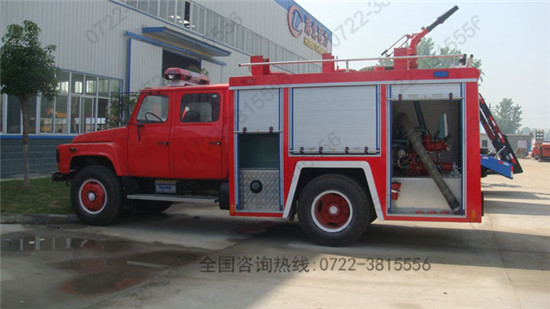 東風(fēng)140泡沫消防車