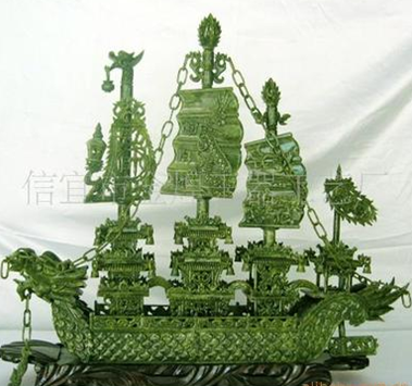 青玉精工龍船圖片