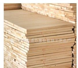 廠家直銷環(huán)保松木直拼板材 樟子松板材 優(yōu)質(zhì)生態(tài)板 批發(fā)歡迎選購