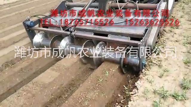 開溝 起壟機(jī)鋪膜 施肥