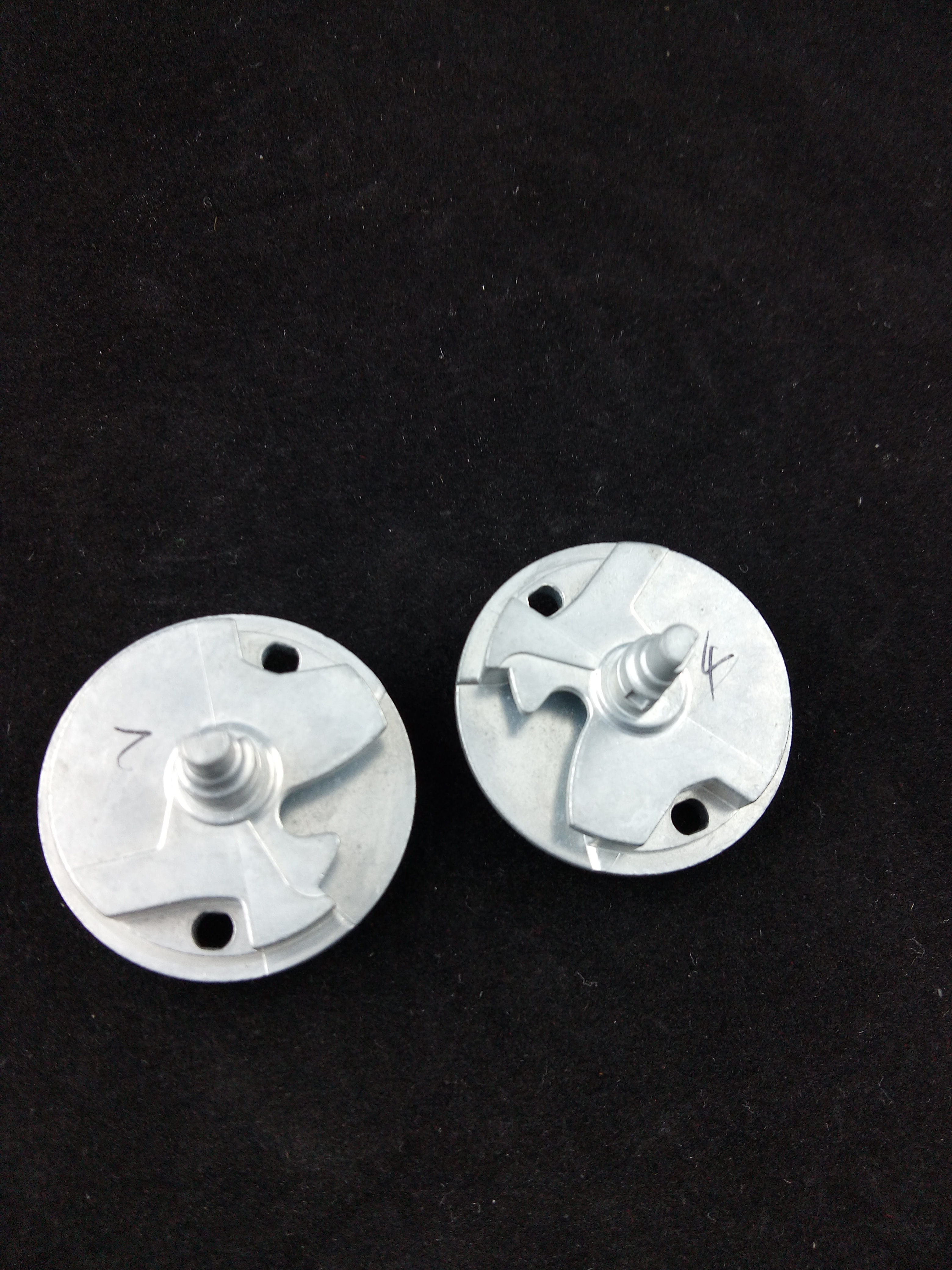 汽車新能源電子連接器004