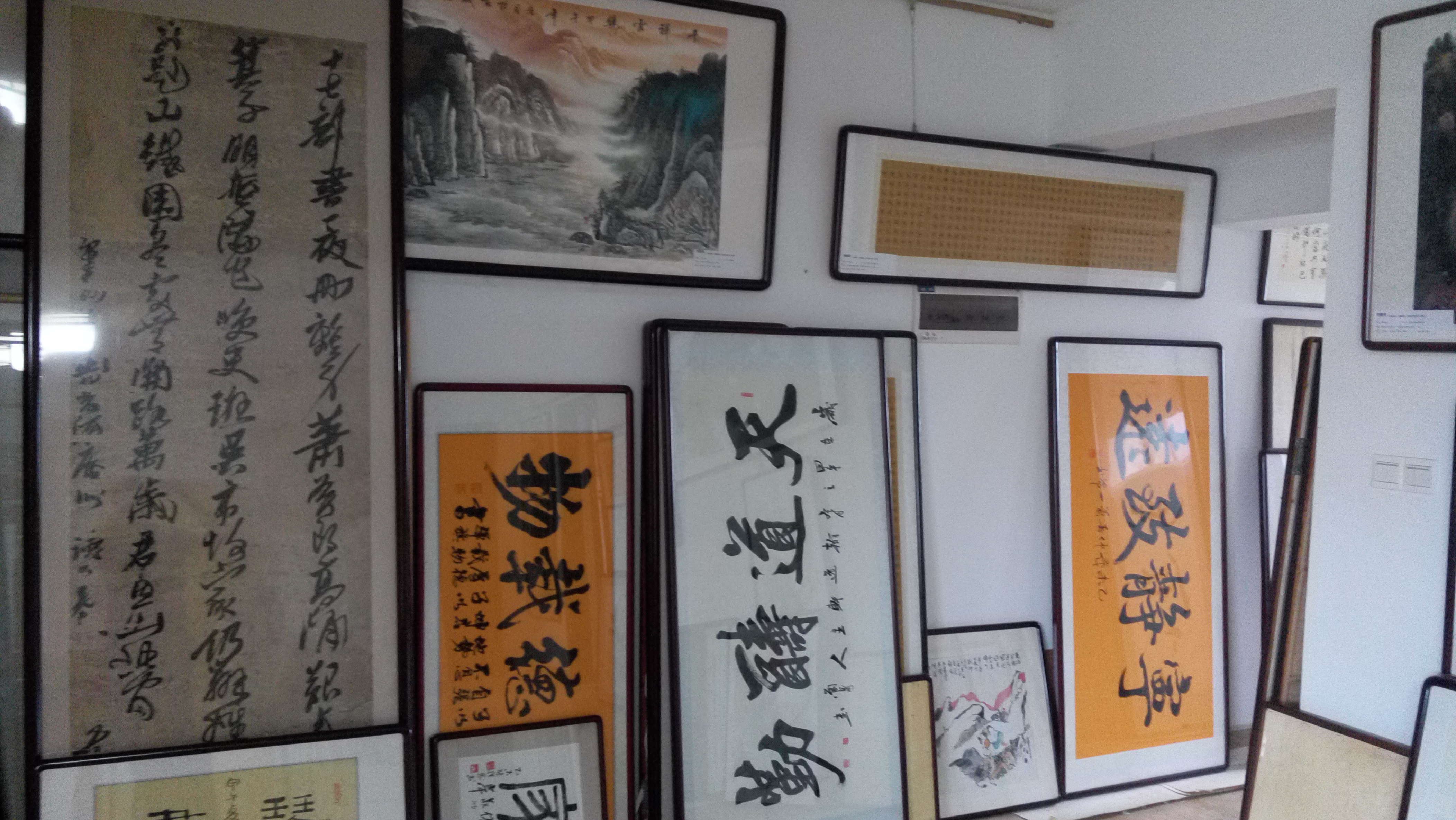 装裱字画 长沙裱画配画框 装裱老店湘宝斋专业书画装裱配框