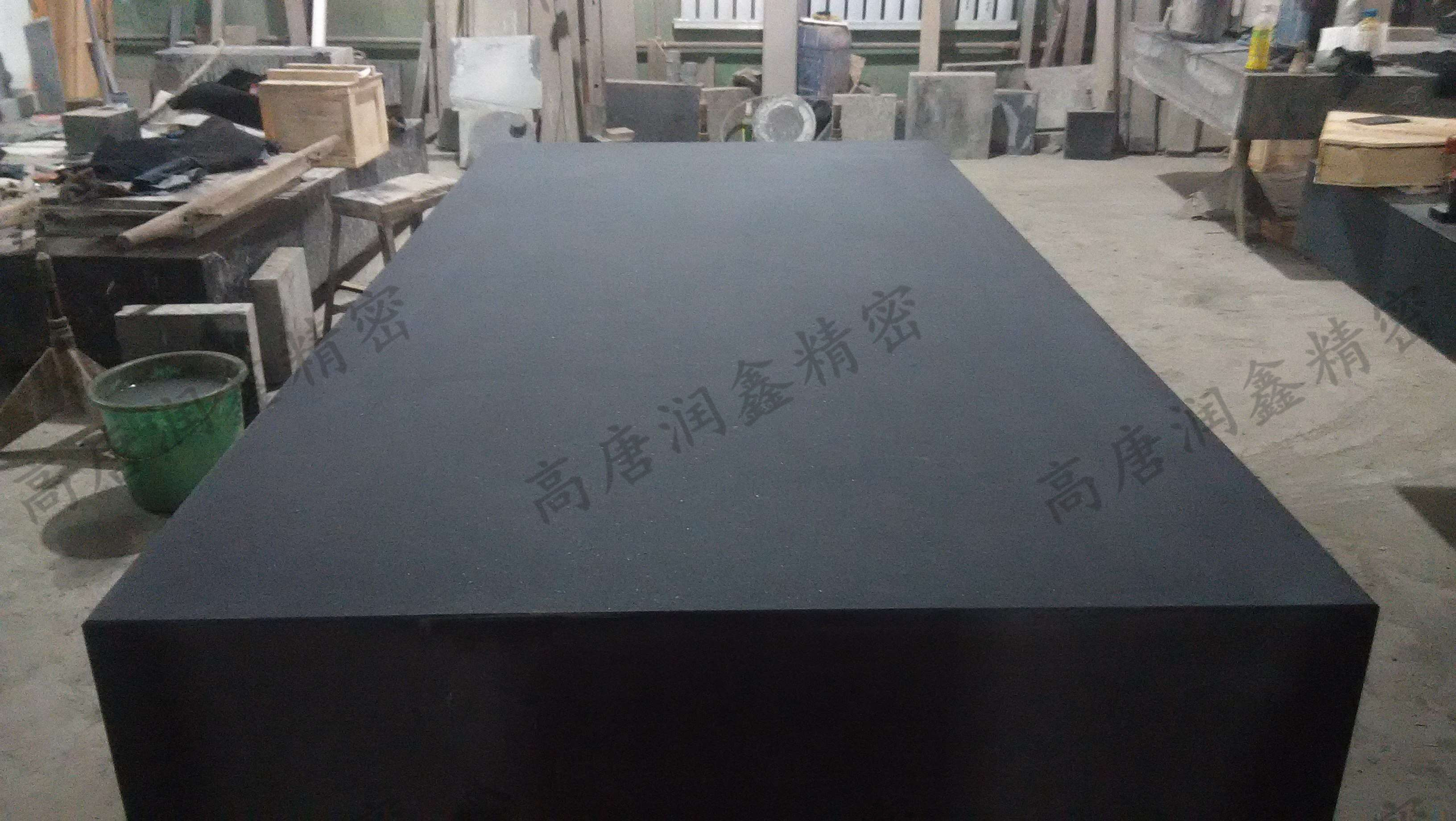 大理石平臺(tái)專業(yè)品質(zhì)質(zhì)量放心圖片