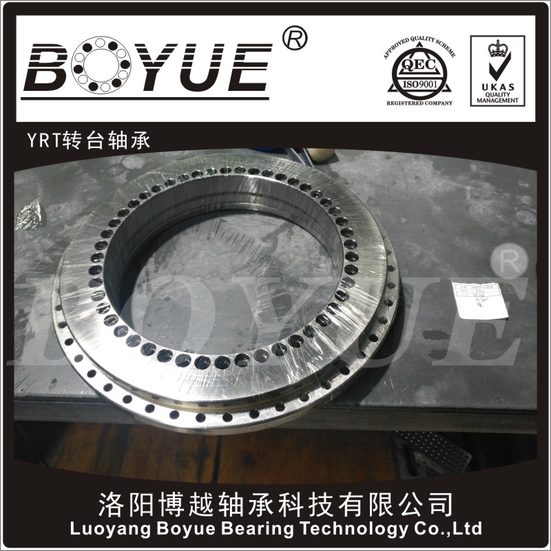 BYRTS200(200x300x45mm)转台轴承洛阳博越机械手臂轴承P4P2级精度医疗设备轴承洛阳制造图片