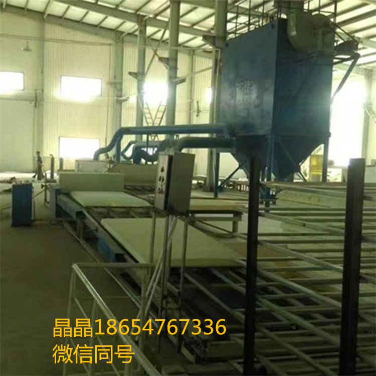 FS免拆建筑外模板設(shè)備復(fù)合保溫板圖片