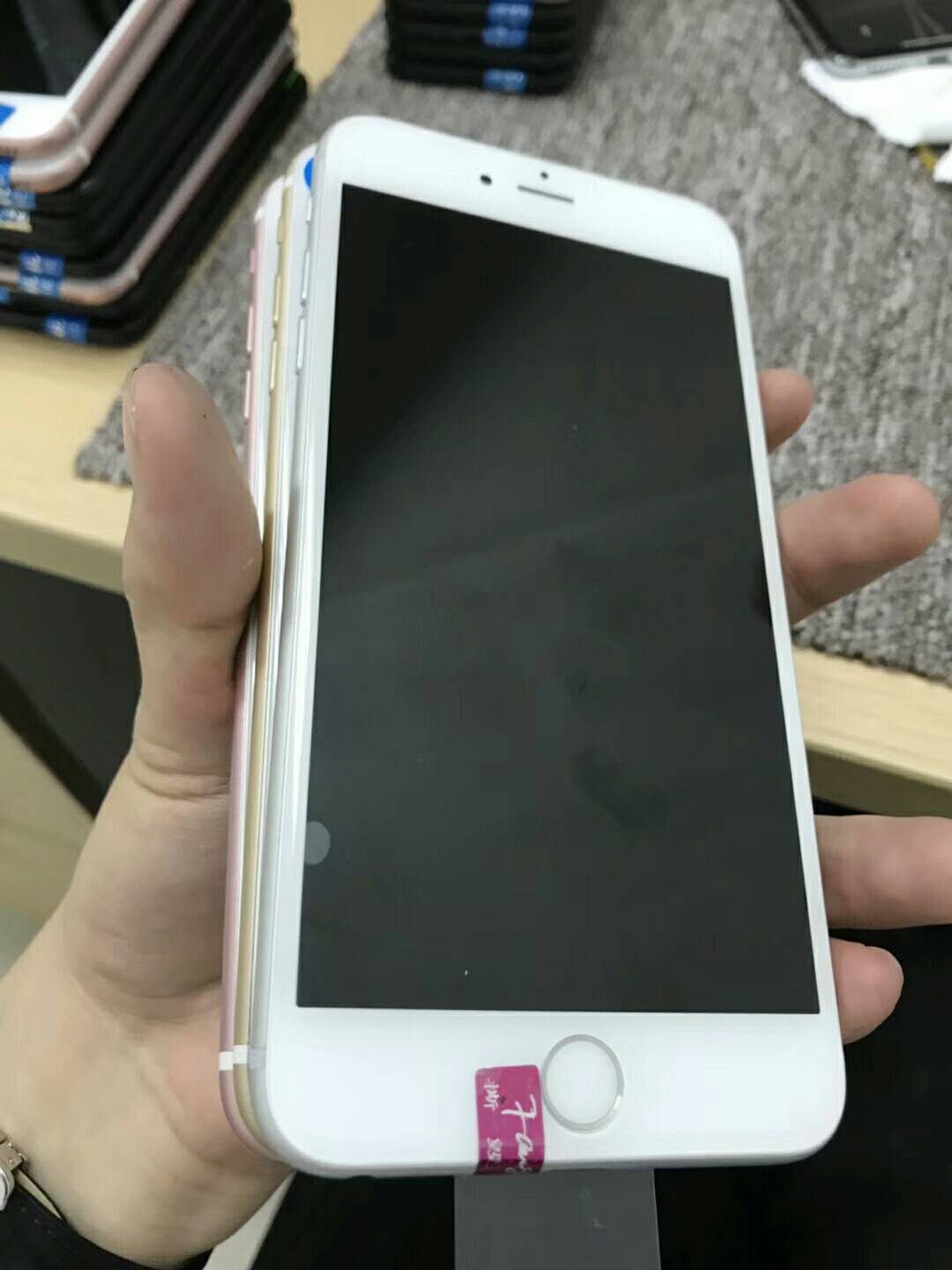 国行深圳二手手机批发报价/华强北市场iphone7plus美版图片