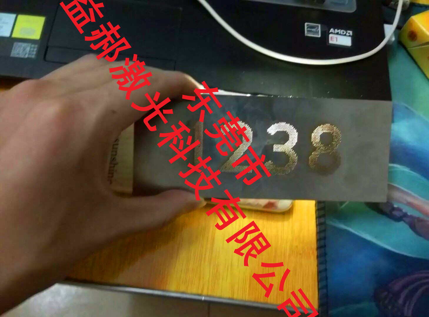 深圳激光打孔加工  广东激光打孔 激光切割加工 不锈钢圆管打孔加工 钢管小孔加工