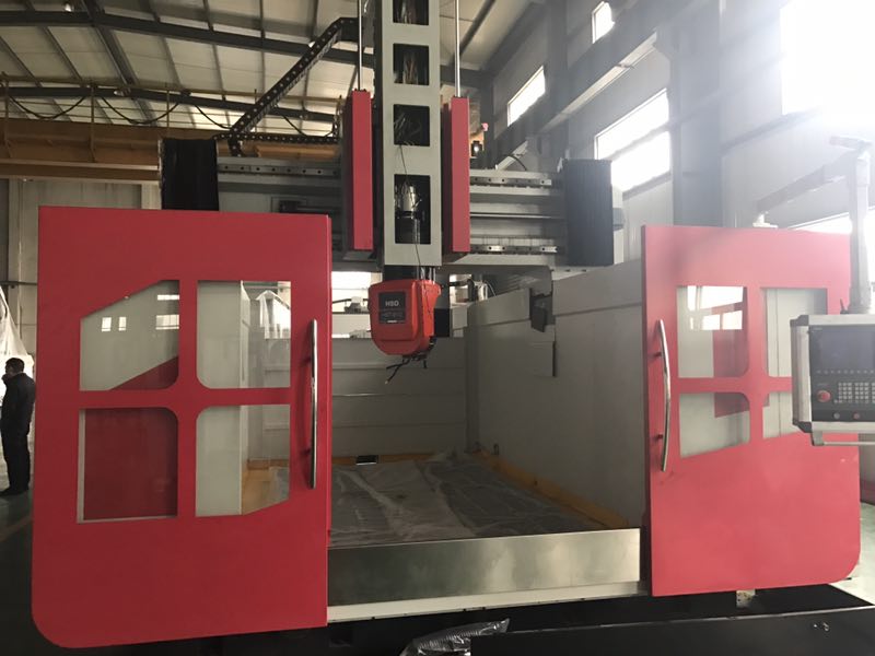天車式五軸加工中心3020型號(hào)圖片