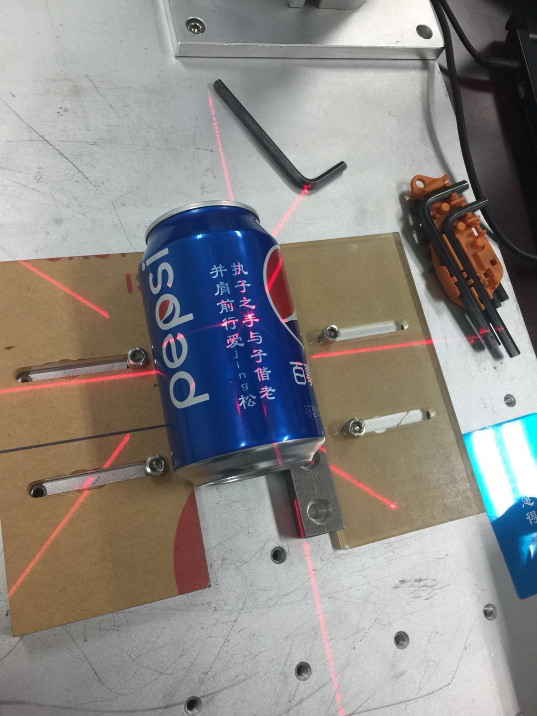 激光打標(biāo)機(jī)價(jià)格，激光打標(biāo)機(jī)租賃，圖片